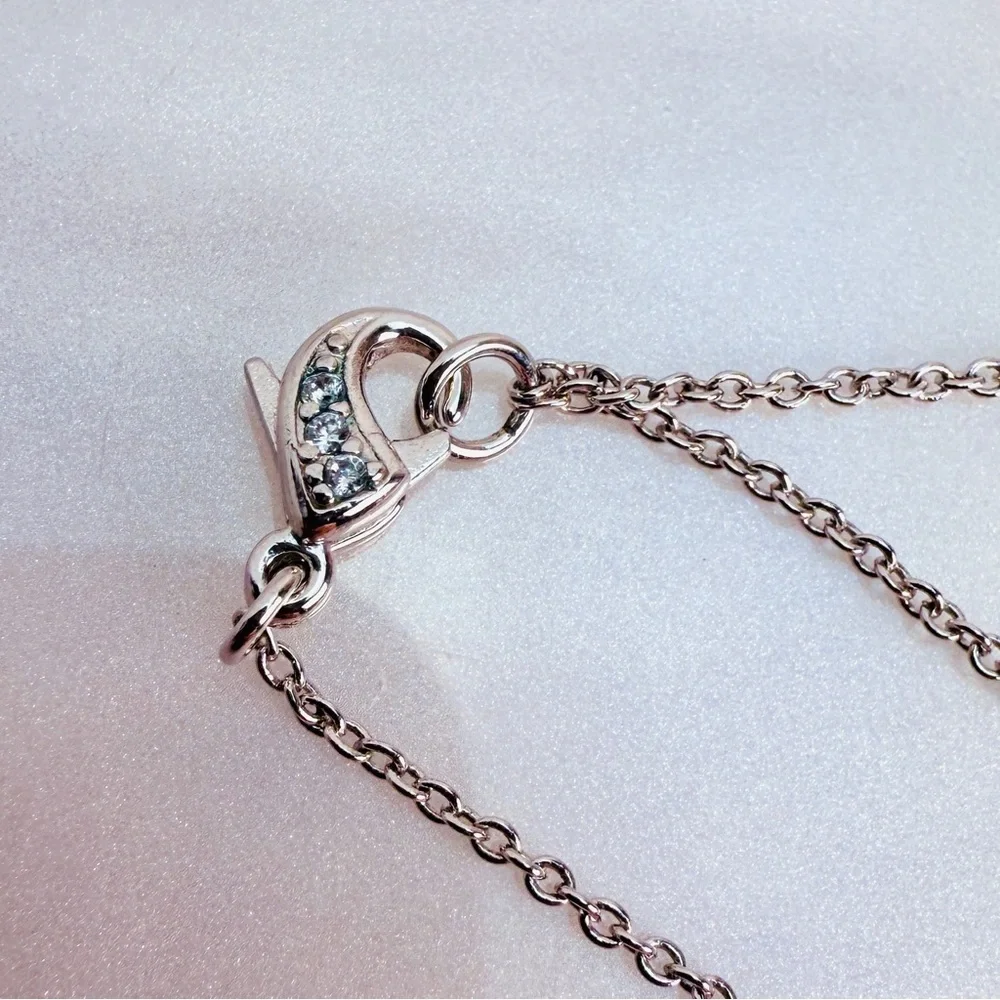Elegant minimalist Silvertone Heart Bling Chain Necklace